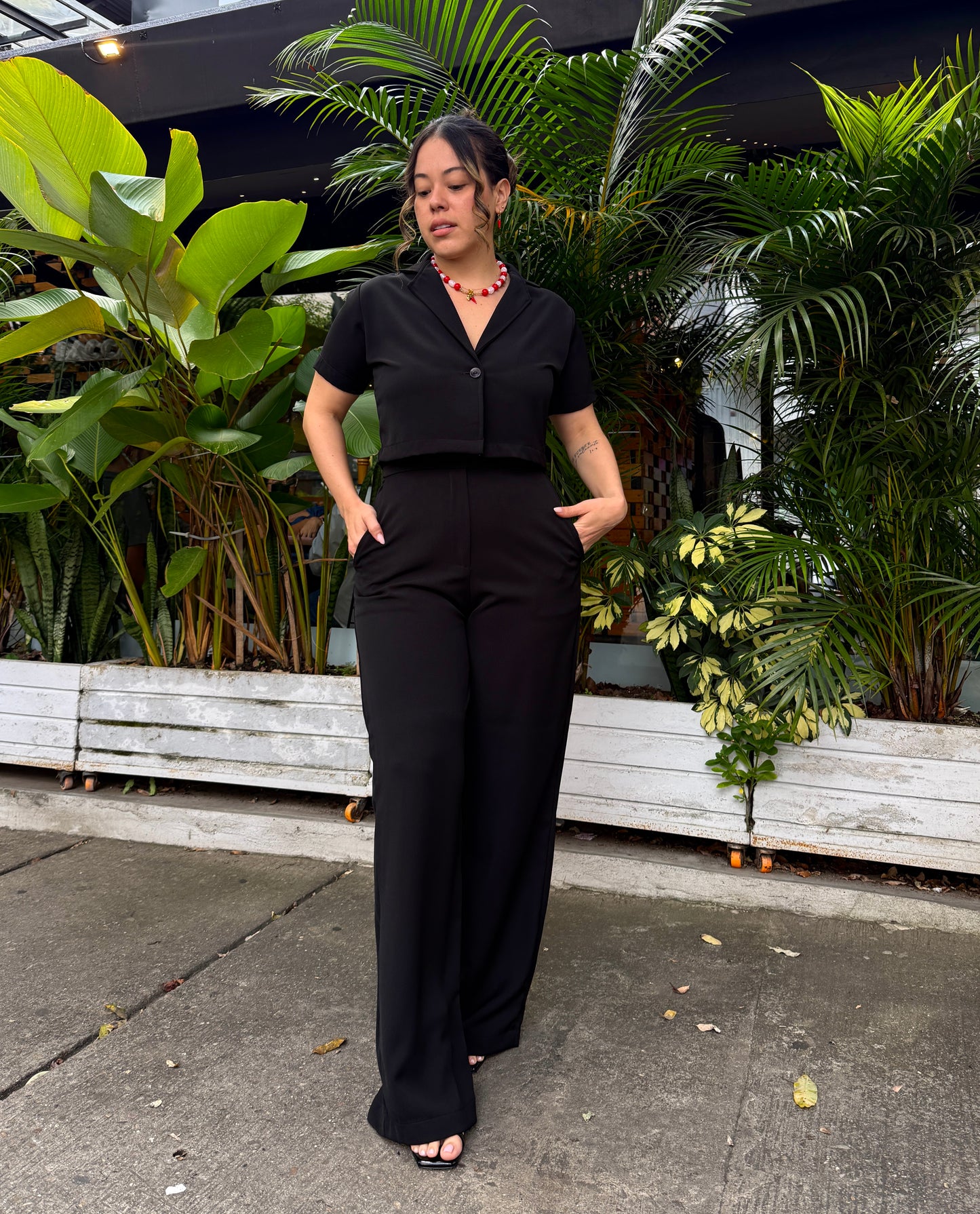 Set Abril Negro
