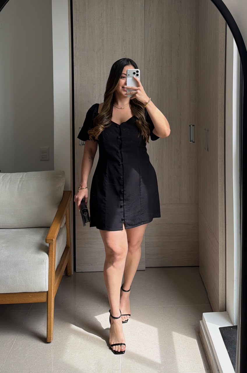 Vestido encuentro negro